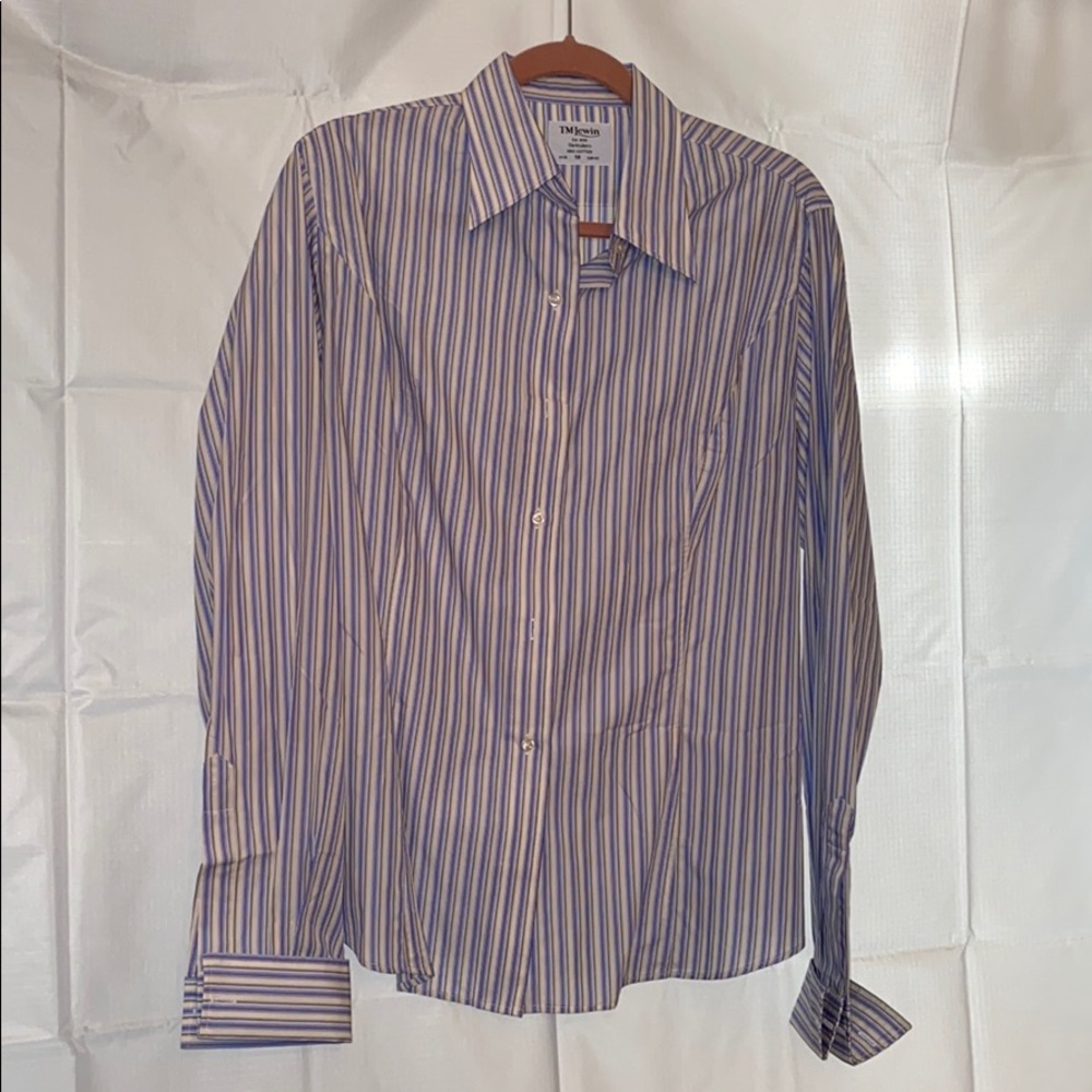 T M Lewin Woman’s shirt. Size 16